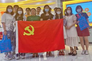 用“热血”传递爱心，mk网站_MK(中国)集团开展爱心献血活动